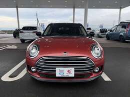 EURO　CARSショールームには営業マンがおりません。欧州車整備に精通した整備士が販売しております。整備のこと維持費のこと等何でもお気軽にご相談下さいませ。