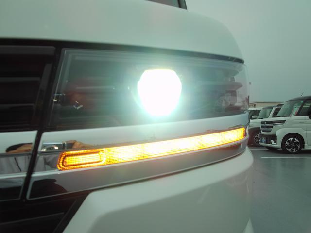 明るいLEDヘッドランプを装着しています！