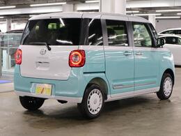 雨が降ってもゆったりと車選びができる屋根付展示場完備！じっくりご覧になれます☆