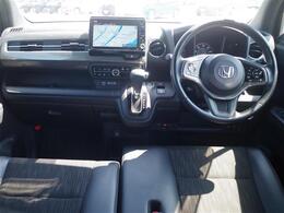 【インパネ全体】『インパネ全体』の画像になります。写真の内容に関してご不明点、ご質問等がございましたらお気軽にガリバー店舗までお問い合わせください。