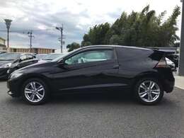 車検、整備、万が一の事故修理も承ります♪技術確かなスタッフが在籍しておりますので、ご購入後のアフターサービスも充実！お客様と末長いお付き合いをさせていただけたら幸いです☆ぜひ、宜しくお願いいたします。