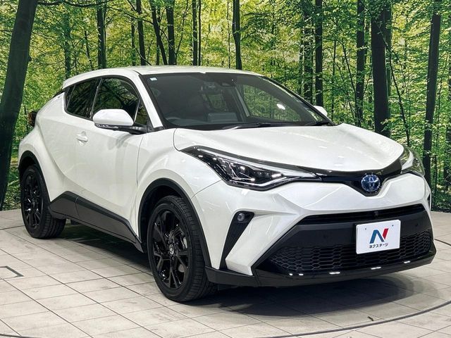大好評のボディコーティング「弾スプラッシュコート」もご納車までに施工可能。通常のガラスコートと異なる、耐久年数6年の無機質ガラスコーティングが、ボディをキレイな状態に保ってくれます。