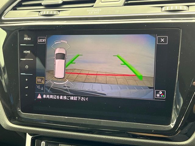 ●ガイドライン付きバックカメラ：不安な駐車もこれで安心！ガイドライン付きなので狭い箇所での駐車もラクラクです！