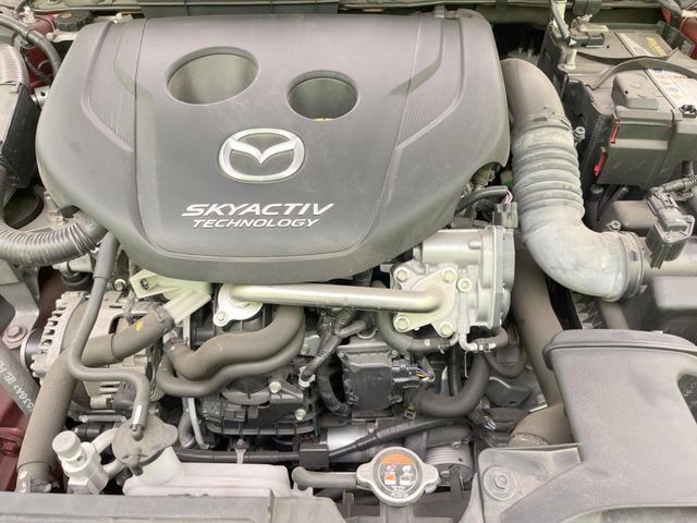 親切・丁寧な専門メカニックスタッフが応対！・車検・点検整備・事故等の修理などアフターサービスも安心。お車のカスタマイズもネクステージのサービススタッフまでご相談ください！