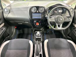 グループ総在庫数約30，000台！！全国の系列店からメーカー・車種問わずご紹介出来るので、あなたにピッタリのお車が見つかるはずです♪まずはお問い合わせ下さい☆