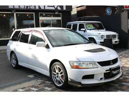 ◆ワンオーナー◆社外ナビ◆フルセグTV◆ハーフレザーシート◆ラリアートフロントリップ◆ラリアートRスポ◆※車両は店舗から離れた場所に保管してますので御来店の際は事前に御連絡を頂きます様お願い致します※