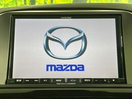 【純正ナビ】人気の純正ナビを装備。オーディオ機能も充実しており、Bluetooth接続すればお持ちのスマホやMP3プレイヤーの音楽を再生可能！毎日の運転がさらに楽しくなります！！