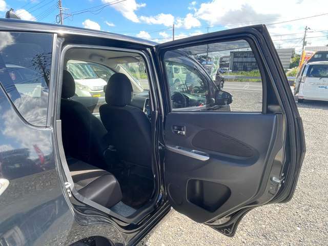 全国納車OK！！当店は陸送で利益をいただいておりませんのでギリギリ価格で遠方納車のご案内可能です☆