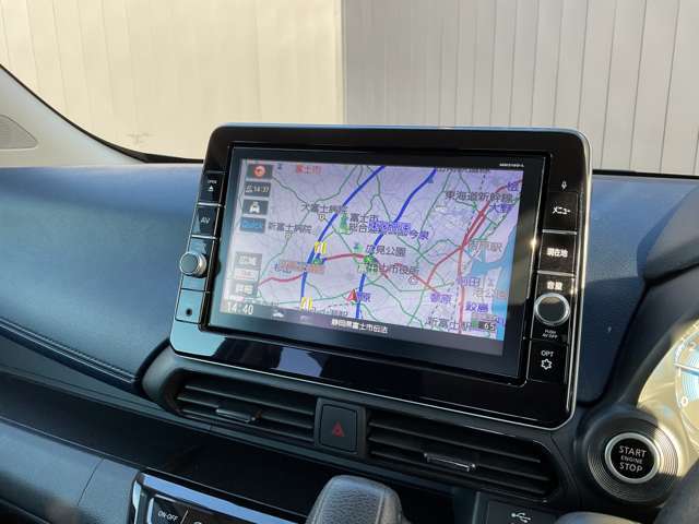 ナビゲーションです。もう道に迷うことも無いかも？是非、遠出や旅行へ！