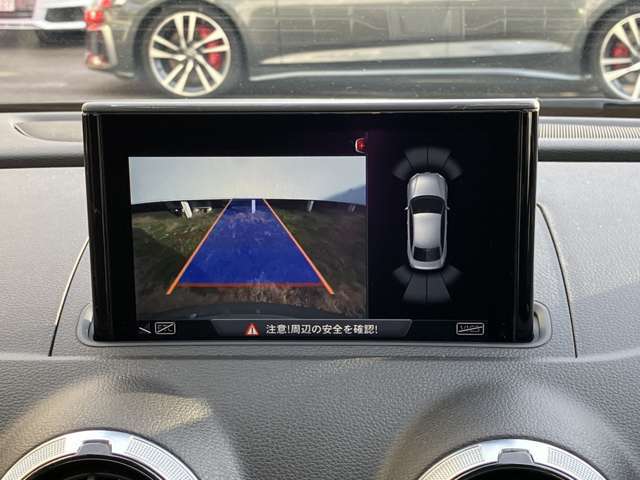 リアビューカメラ＆コーナーセンサー前後装備　MMIナビゲーション搭載 地図データ最新版にアップデート後ご納車させていただきますのでご安心くださいませ。