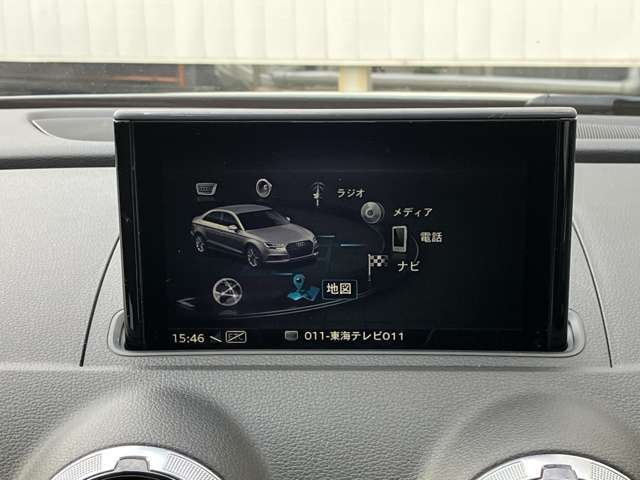 MMIナビゲーション搭載 地図データ最新版にアップデート後ご納車させていただきますのでご安心くださいませ。