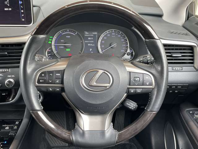 修復歴（事故歴）のある車は販売致しません！※当社基準による調査の結果、修復歴車と判断された車両は一部店舗を除き、販売を行なっておりません。万一、納車時に修復歴があった場合にはご契約の解除等に応じます