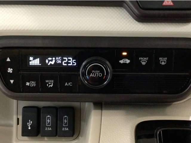 【オートエアコン】汗ばむ夏・ジメジメする梅雨時・冷え冷えする冬も快適☆♪　簡単操作で、春夏秋冬　一年中快適です♪お好みの温度をセットするだけで、エアコンの風量などを自動でコントロールします♪☆