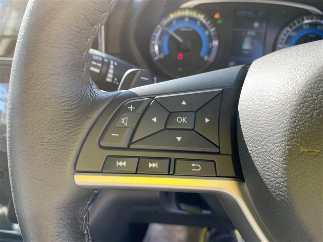 【運転席操作部】快適なドライブを楽しむための機能が装備されています！運転席から触れるので、使いやすいです！除菌プランいれていただくと、さらに清潔で安心していただけます！