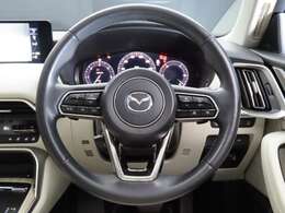 ☆ステアリングは上下と前後に調整できます。ベストな位置で運転をお楽しみください☆