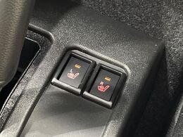 【シートヒーター】寒い日に重宝するシートヒーター！エアコンより早く温まってくれるので寒がりの人も安心ですね♪エアコンの温風は乾燥するから苦手、という方にもをおすすめです。