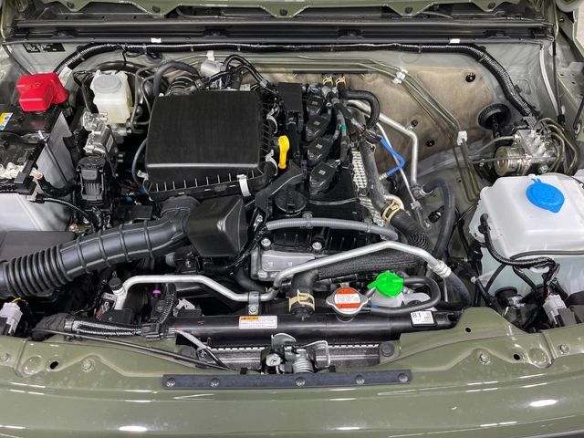 親切・丁寧な専門メカニックスタッフが応対！・車検・点検整備・事故等の修理などアフターサービスも安心。お車のカスタマイズもネクステージのサービススタッフまでご相談ください！