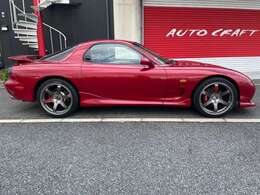 元カラーはNU(ヴィンテージレッド）となります