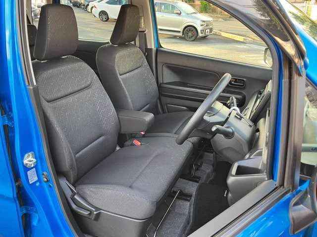シートなどの状態も良く、目立つような傷や汚れはありません！