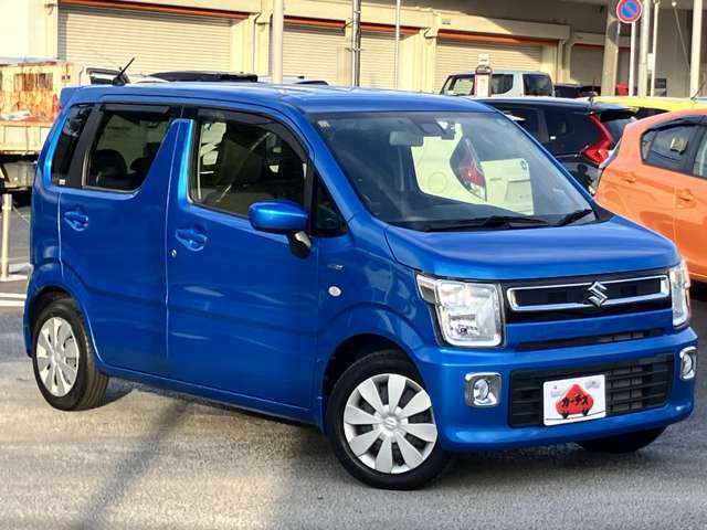 カーチス千葉中央には沢山のクルマがあります。他ではなかなかお目にかかれない、そんなクルマも買取り直販のカーチスだからこそあるんです！お問合せ：0120-50-4190まで！！