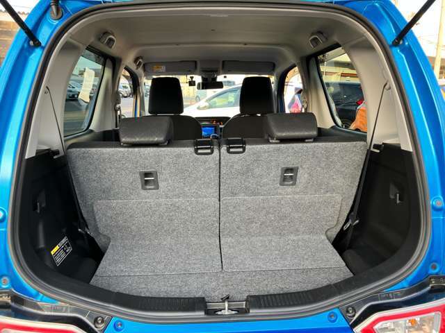 【ラゲッジスペース】　これだけの容量を確保！何でも載せて下さい♪