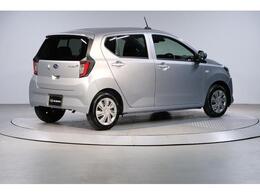 元当社の社用車です！スマートアシスト付きですので安心ですね！ナビやカメラ、ドラレコなども装備済です！お問い合わせは03-3654-3254まで！！