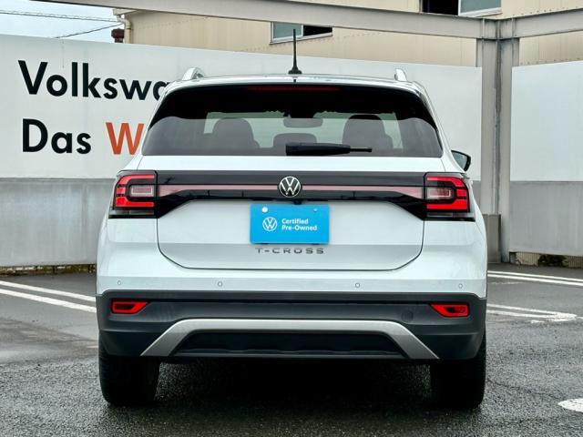 高強度ボディ×衝撃吸収構造で、万が一にも備えた安心設計。Volkswagenならではの安全性能です。