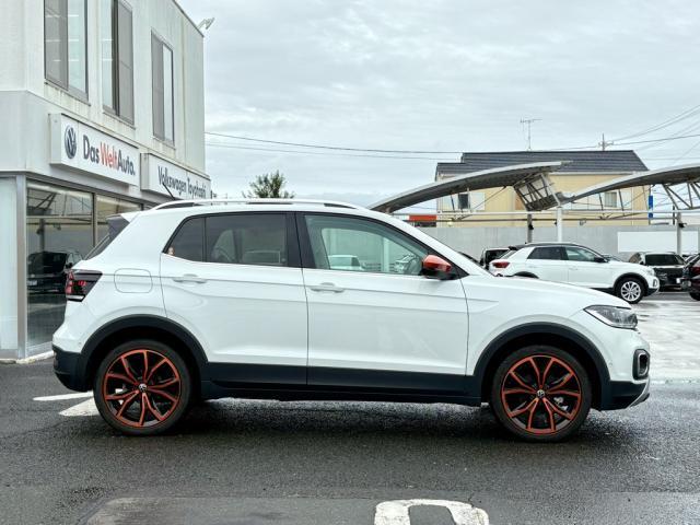 全国対応の「オンライン商談」実施中。ご来店不要で、実車の状態をリアルタイムでご確認いただけます。ぜひお気軽にご利用ください。