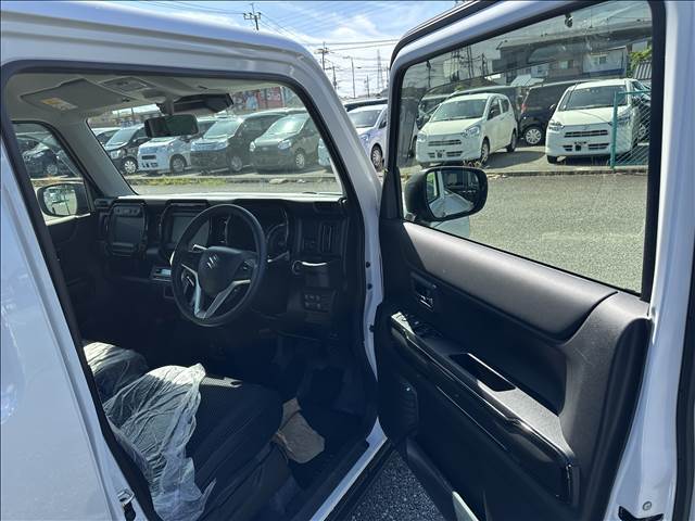 車を選ぶポイントは見た目と用途に合った車を選ぶことが大切です。在庫も豊富にございますので、ご自身にあった車を探してみてください！