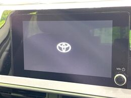 【純正8型ディスプレイオーディオ】大画面のディスプレイはAppleCarPlayやAndroidAutoが利用可能。大きな画面でスマホナビアプリ等が利用いただけます♪