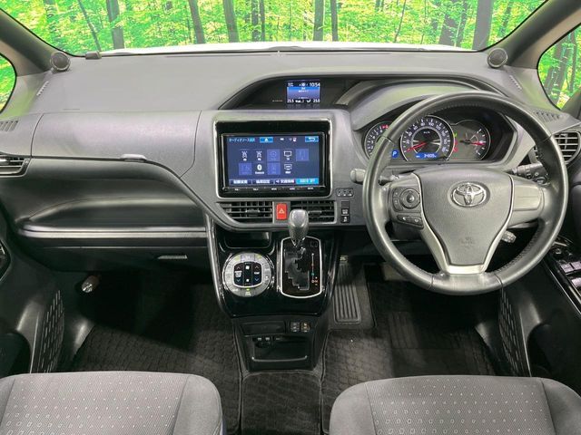 グループ総在庫数約30，000台！！全国の系列店からメーカー・車種問わずご紹介出来るので、あなたにピッタリのお車が見つかるはずです♪まずはお問い合わせ下さい☆