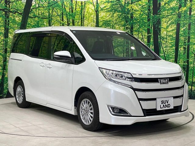 高透明度のガラス皮膜で撥水はもちろん、上質なツヤ・光沢を実現。紫外線や酸性雨から大切な愛車を保護し、色あせ・劣化を防止。「弾スプラッシュコート」、「弾プリミッサコート」からお選びいただけます。