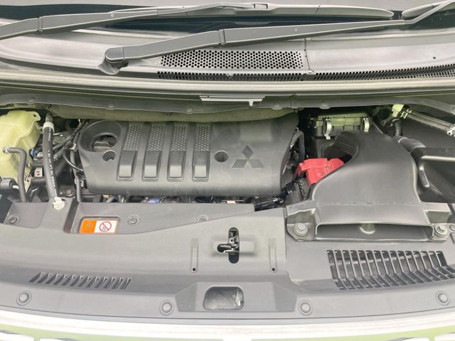 親切・丁寧な専門メカニックスタッフが応対！・車検・点検整備・事故等の修理などアフターサービスも安心。お車のカスタマイズもネクステージのサービススタッフまでご相談ください！
