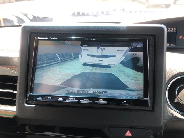 【バックカメラ】駐車時に安心のバックカメラが装備されています！
