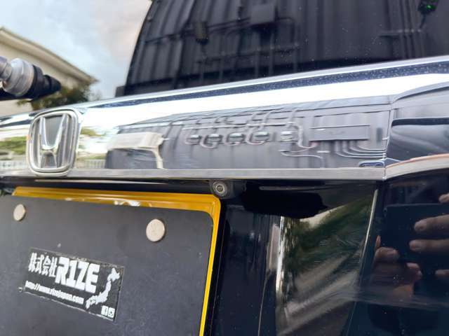 当店は小田急線本厚木駅より　徒歩17分　バスは本厚木駅より5分＋徒歩10秒の好立地な場所にあります。お車をお持ちでないお客様もご来店しやすい環境下にありますので是非お気軽にご来店下さい！