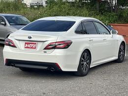 ・車線逸脱抑制・後側方車両検知警報・パーキングサポートブレーキ・前後ソナー・車両接近通報・ECO/SPORT/SNOW/EVモード・オートハイビーム・前席パワーシート＆シートヒーター・ステアリングヒーター