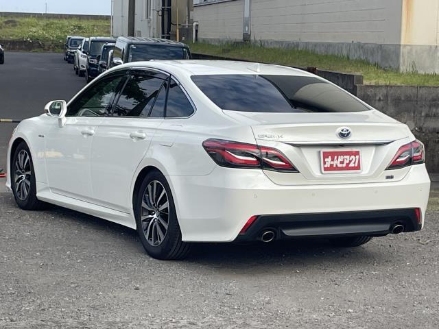 ・ヘッドアップディスプレイ・前後ドライブレコーダー・BLITZ製車高調・LEDヘッドライト・LEDフォグライト・電動格納ウィンカーミラー・17インチ純正AW・スモークフィルム・W/S/Cエアバッグ・ABS