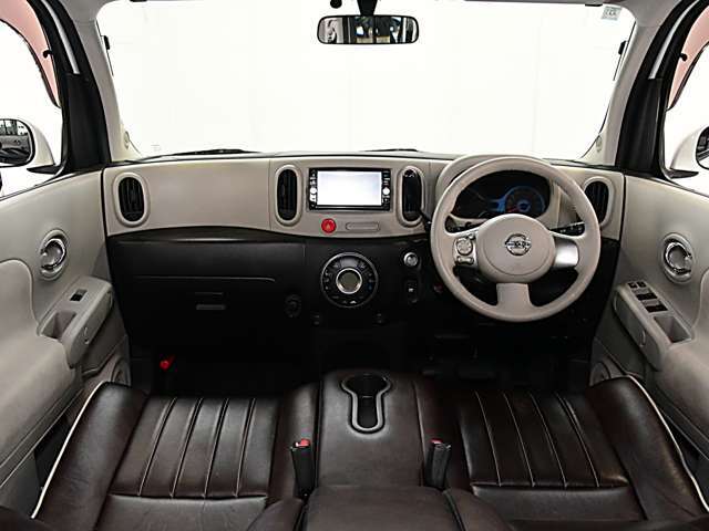 ラウンジの様なインテリアが特徴です。