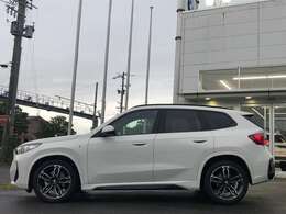 安心と信頼の納車前点検をShizuokaBMWでは全車で実施致しております。納車前100項目点検または、法定12ヶ月点検を全車で実施しております。点検・整備費用はもちろん、車両本体価格に含まれております。