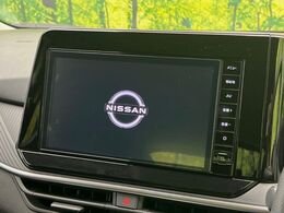 【純正ナビ】人気の純正ナビを装備。オーディオ機能も充実しており、Bluetooth接続すればお持ちのスマホやMP3プレイヤーの音楽を再生可能！毎日の運転がさらに楽しくなります！！