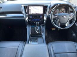 グループ総在庫数約30，000台！！全国の系列店からメーカー・車種問わずご紹介出来るので、あなたにピッタリのお車が見つかるはずです♪まずはお問い合わせ下さい☆