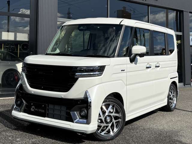 エムズスピードエアロVerコンプリートカー　全方位モニター付9インチメモリーナビ　届出済み未使用車　ZESUエアロF・R　ZEUSフロントグリル　両側電動スライドドア　スズキコネクト対応