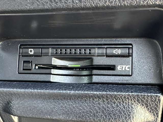 ETC付きです。ETC搭載車しか通過できないスマートICが利用できるようになりますよ！現在、スマートICの設置個所も増えてきているので、高速道路利用の幅が広がりますね！
