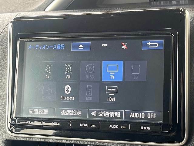 純正9型ナビ装備！！フルセグTV　CD　DVD再生　Bluetooth搭載！！