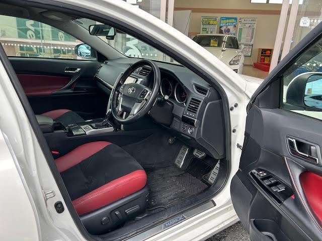 【窓操作部】軽い力で、窓を開けたり閉めたりすることができます！掲載箇所以外にご希望の写真がございましたら、お気軽にお問い合わせ下さい！メールや郵送でお送りさせていただきます。