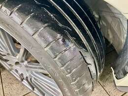 【安心の自動車保険】お車のご提案サポートはもちろんの事！納車後も安心したカーライフをお過ごし頂ける様に当店スタッフは自動車保険のご相談にもお答えします！先ずは自動車保険証券をご用意ください。