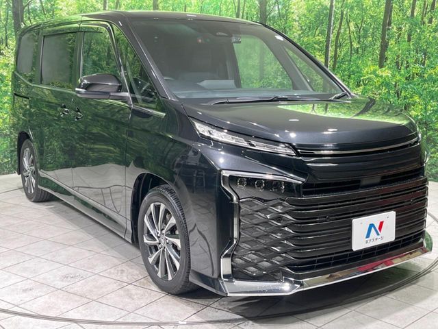 大好評のボディコーティング「弾スプラッシュコート」もご納車までに施工可能。通常のガラスコートと異なる、耐久年数6年の無機質ガラスコーティングが、ボディをキレイな状態に保ってくれます。