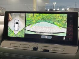 【アラウンドビューモニター】専用のカメラにより、上から見下ろしたような視点で360度クルマの周囲を確認することができます☆死角部分も確認しやすく、狭い場所での切り返しや駐車もスムーズに行えます。