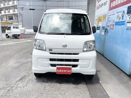 お仕事の必需品、軽の箱バンハイゼット、買取にて入荷いたしました。リアバンパー割れ修理中です。