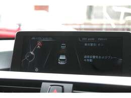 衝突軽減ブレーキや車線逸脱警告などインテリジェントセーフティ装備。